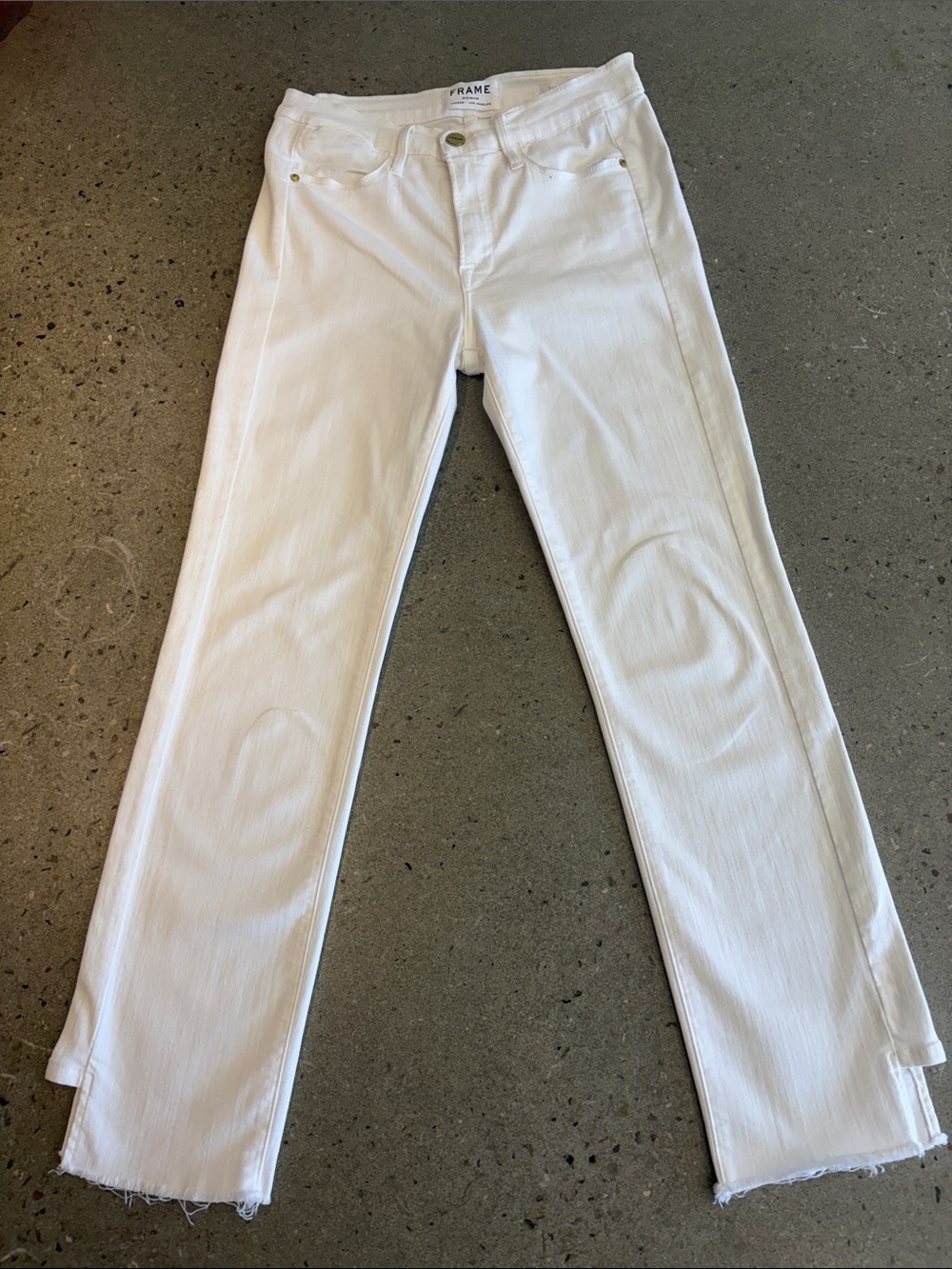 FRAME Le High Straight White Step Raw Hem Jeans 27